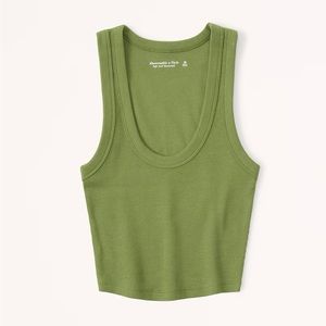 Abercrombie Essential Scoopneck Tank